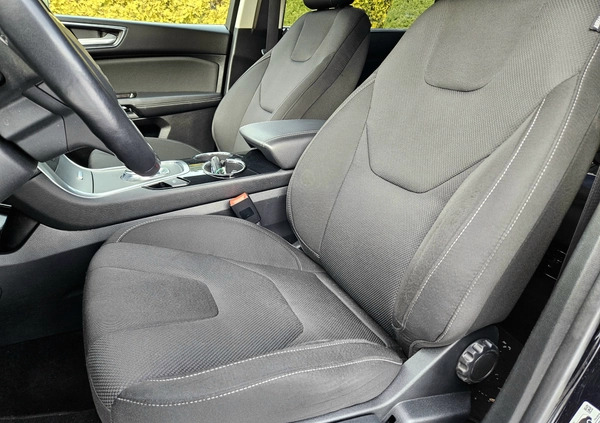 Ford S-Max cena 67900 przebieg: 157000, rok produkcji 2018 z Olsztyn małe 742